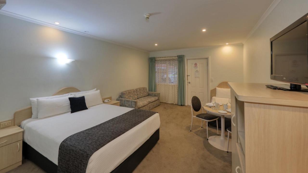 Charles Rasp Motor Inn & Cottages Broken Hill Exteriér fotografie
