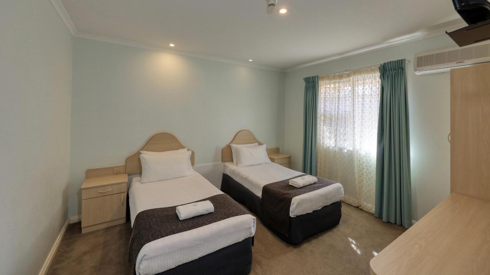 Charles Rasp Motor Inn & Cottages Broken Hill Exteriér fotografie